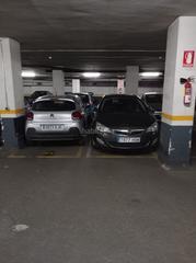 Aparcament cotxe a Carrer de rosell 6. Plaza mediana a precio muy económico