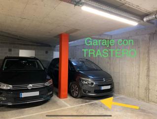 Aparcament cotxe a Carrer de gaspar fàbregas i roses 39. Garage + trastero