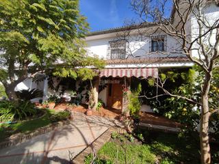 Casa a Calle vereda del pretorio 20. El brillante -el naranjo - el tablero / calle huer