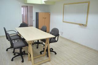 Miete Büro in Carrer d'elkano 74. Local en alquiler