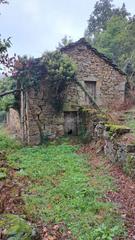 Propriété à Barrio sel del tojo 37. Se vende finca con terreno y cabaña en guzparras