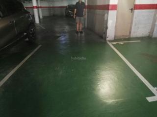 Miete Autoparkplatz in Carrer bruc 38. Alquiler parking para coche grande