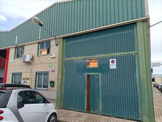 Affitto Locale commerciale in Calle parsi 5 10. Nave polígono el pino sevilla