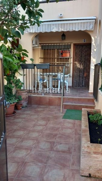 Foto e9807f73-e0a8-419e-a172-c129193d94c6. Lloguer casa a carrer dolores viudes blasco 24 a Guardamar del Segura