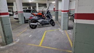 Posto moto in Carrer llacuna la, 25. Parking moto, coche pequeño en venta (2 plazas)