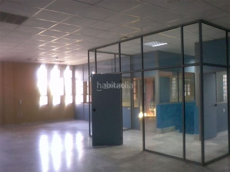 Foto 383ddb97-d916-4636-81cb-8e06a2411cb1. Miete büro in calle del comercio 20 in Pozoalbero Jerez de la Frontera