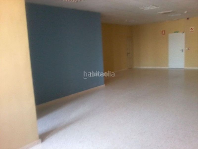 Foto 9c216f46-ba3c-426c-9068-0708d05d8fa6. Miete büro in calle del comercio 20 in Pozoalbero Jerez de la Frontera