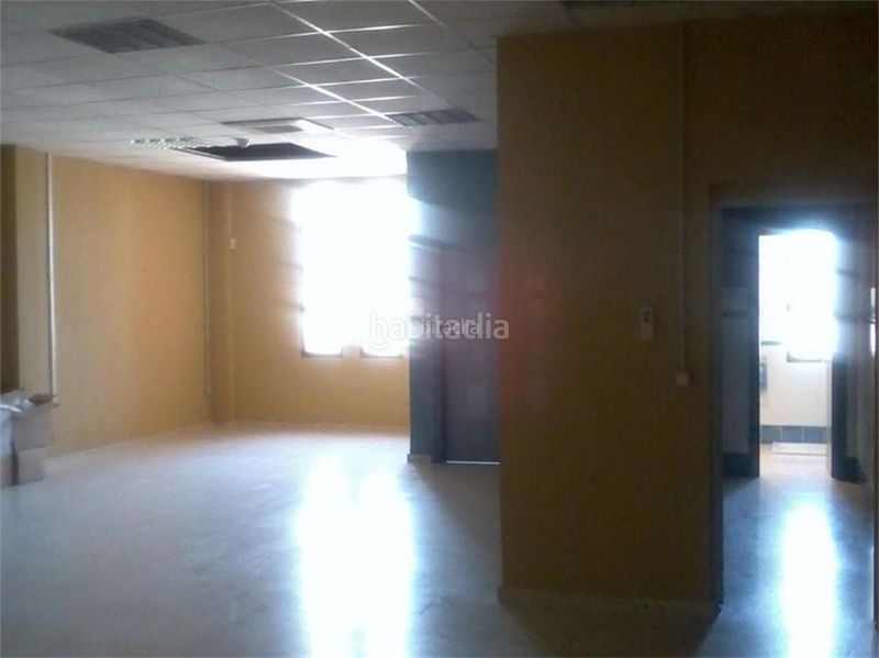 Foto ea91d9ae-57ad-4254-9805-7db75d92012c. Miete büro in calle del comercio 20 in Pozoalbero Jerez de la Frontera