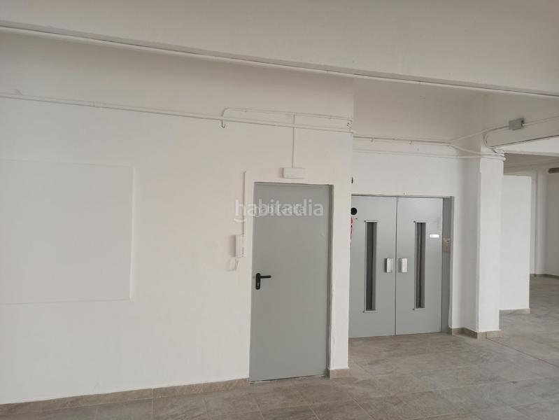 Foto 7f68eab7-8176-48ff-a625-8283e24e0b81. Location local commercial dans costa kalea 8 dans Zabalburu Bilbao