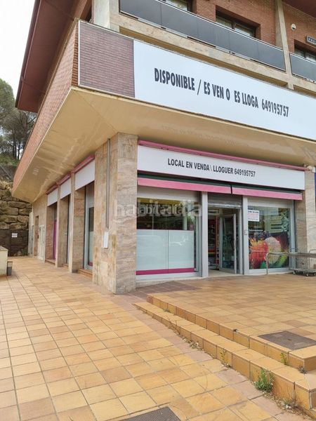 Foto 4164d806-27da-4a91-b443-f53b1e47e94b. Alquiler local comercial en avinguda vila de blanes 161 local comercial a lloret en Lloret de Mar