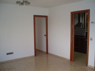 Piso en Carrer topazi, 40. Bonito piso en venta para entrar a vivir