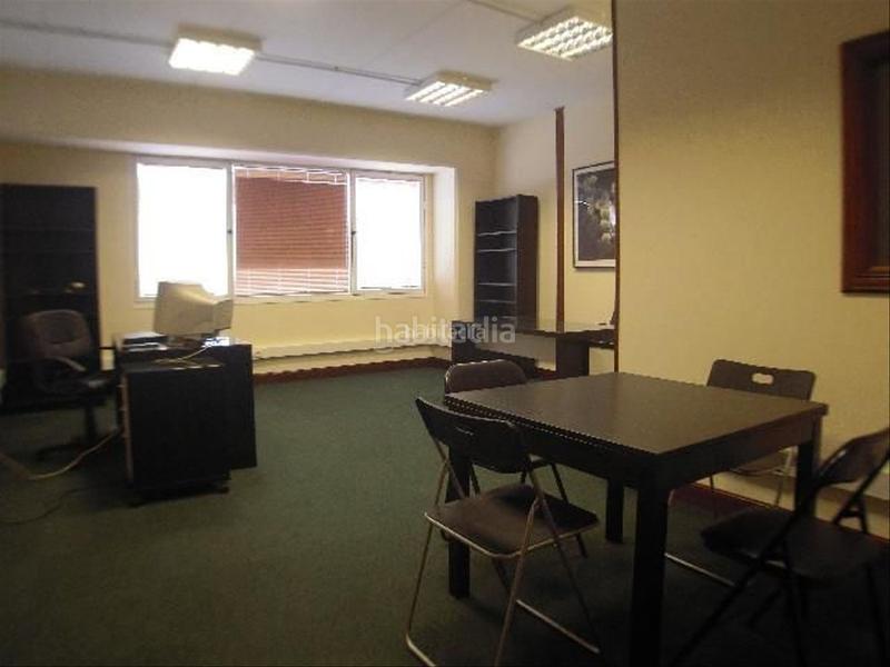 Foto ea401c41-e438-400c-bed6-43c5f5fdf965. Miete büro in abendaño kalea 6 in Zarautz