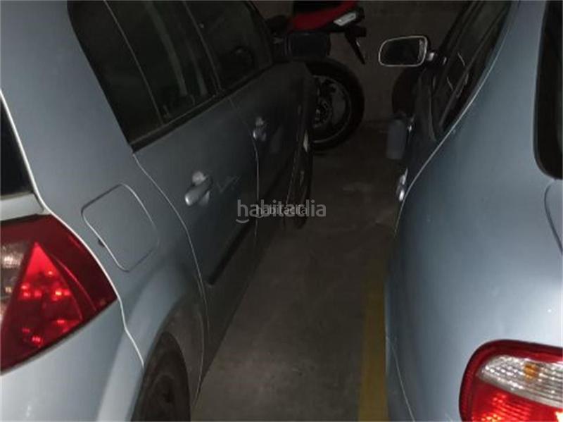 Foto 32389ff4-66b4-463e-8fe7-c6b34c8fe3d2. Miete autoparkplatz in rúa zamora 70 in O Castro Vigo