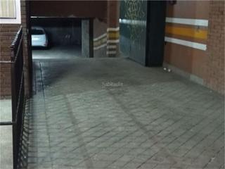 Rent Car parking in Rúa zamora 70. O castro / rúa zamora