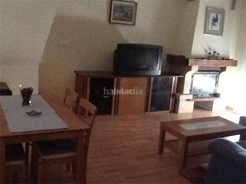 Foto 51a3e54d-26ae-4b5c-8792-e0a4fa8c1636. Dúplex a calle vega-co 12 a Puebla de Lillo