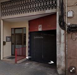 Aparcament cotxe a Carrer de pau piferrer 104. Venta plaza de parking con trastero.