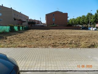 Terreno residenziale in Avda. lluis companys 91, 91. Solar llano con todos los servicios en rosello