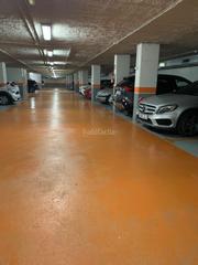 Lloguer Aparcament cotxe a Carrer de sant oleguer 121. Alquiler plaza parking