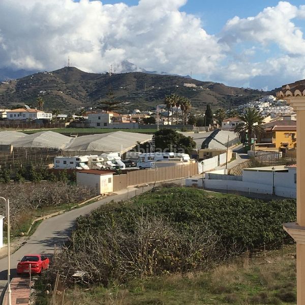 Piso en Avenida andalucia de, sn. Apartamento con vistas y plaza de garaje (Torrox, Málaga)