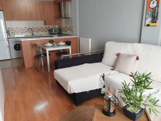 Etagenwohnung in Calle félix rodríguez de la fuente 16. Vive en el corazón de peligros: piso moderno con ascensor y todo