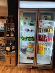 Lloguer Local Comercial a Carrer de sabadell 37. Frutería equipada