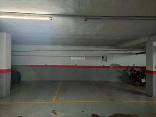 Rent Car parking in Carrer de masquefa 20. Parking en alquiler (3 plazas disponibles)