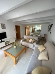 Miete Etagenwohnung in Carrer de joan badosa i compte 26. Precioso piso a 1 min playa y en pleno centro