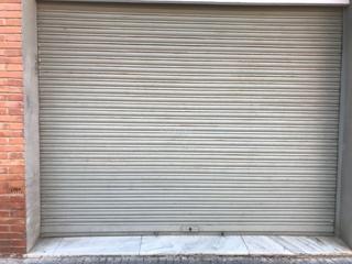 Alquiler Local Comercial en Carrer d'amèrica 23