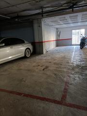 Alquiler Parking coche en Carrer de frederic mompou 1. Plaza de pàrquing grande en alquiler