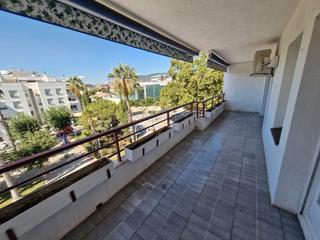 Pis a Carrer de santa eulàlia 47. Pis cèntric per entrar a viure