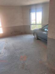 Aparcament cotxe a Carrer dels horts 6. Garage en centro constantí