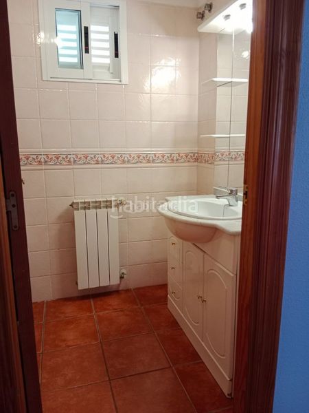 Foto 0a4acc79-e243-4a07-9bf0-b72157a33d28. Casa adossada a avenida de malta 15a a Sierra Helada Benidorm