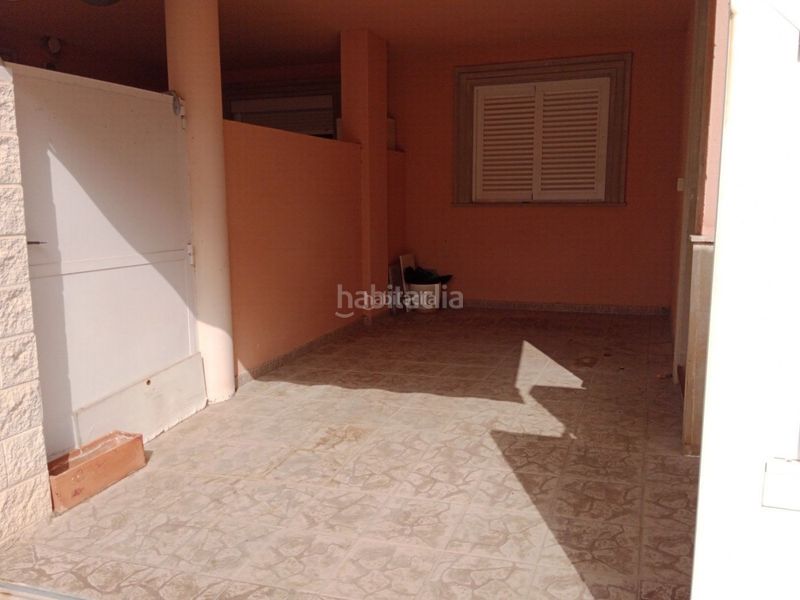 Foto 8cab7c22-4779-49c5-9cd2-2b7950cdc6ad. Casa adossada a avenida de malta 15a a Sierra Helada Benidorm