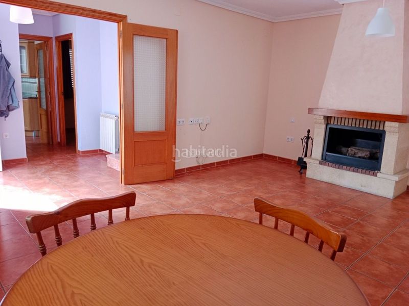 Foto a8bf9d65-531a-404c-abaa-aaa6f49a1677. Casa adossada a avenida de malta 15a a Sierra Helada Benidorm