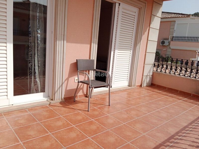 Foto b67ee5bc-7964-4099-88b8-8d0888064fb1. Casa adossada a avenida de malta 15a a Sierra Helada Benidorm