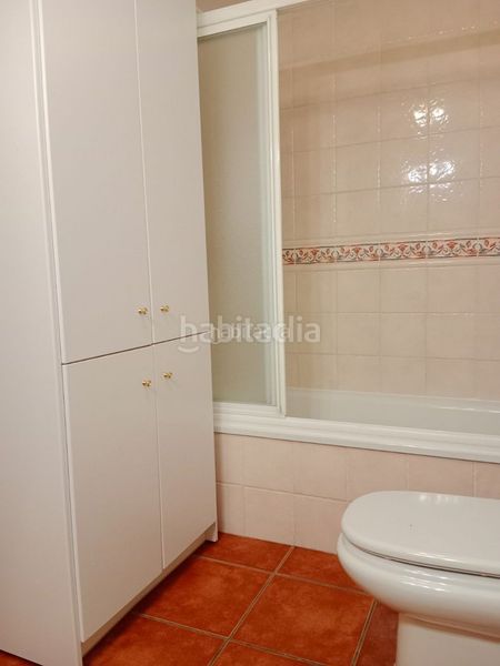 Foto d515e0f8-0409-4a0b-b08f-d6841f67bdd4. Casa adossada a avenida de malta 15a a Sierra Helada Benidorm