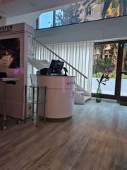 Location Autres commerces à Capita arenas, 3. Se alquila un salón de belleza en barcelona