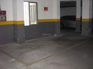 Lloguer Aparcament cotxe a Calle de la vereda del carmen 14. Alquilamos plaza de garaje amplia