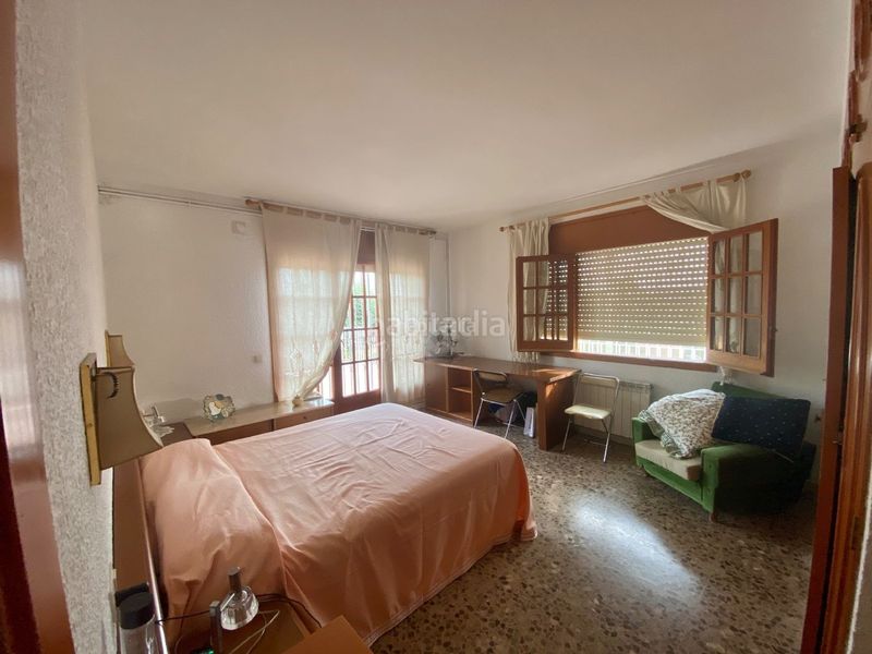 Foto 001d6461-d26a-49e7-a6be-365e8eef2cfc. Masía en carrer roma maura 4 chalet muy bien conservado en terreno de 4000m2 en Lloret de Mar