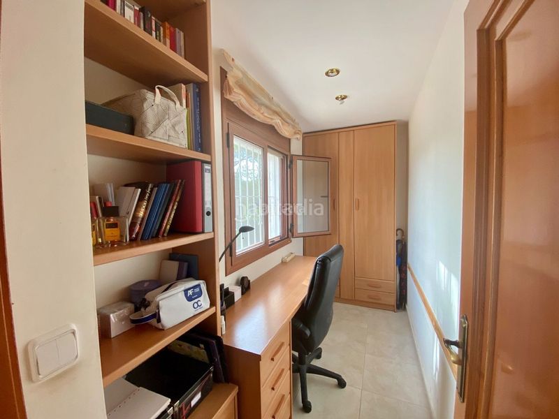 Foto 54469699-df5d-472b-8871-f4ebc87f21a5. Masía en carrer roma maura 4 chalet muy bien conservado en terreno de 4000m2 en Lloret de Mar