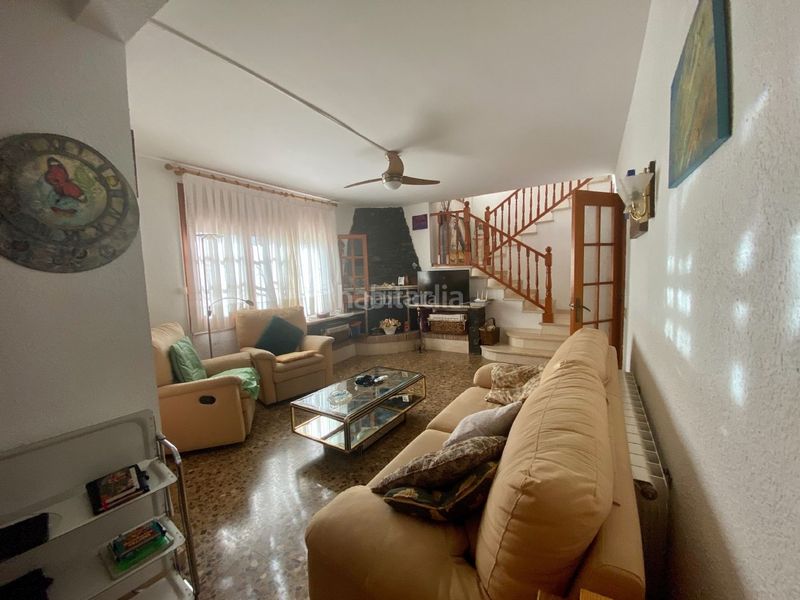 Foto e9f83895-0b3e-4b16-af9d-f97fd3945fcc. Masía en carrer roma maura 4 chalet muy bien conservado en terreno de 4000m2 en Lloret de Mar