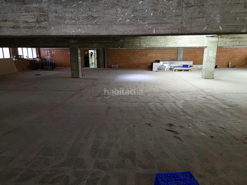 Foto cfcdcd81-cd26-4f7e-9d8d-76f388458afb. Alquiler oficina en passeig d'urrutia 105 alquiler espacio diáfano ideal oficinas en Barcelona