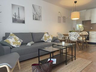 Lloguer Casa adossada en Pilar de la mola,. Espectacular duplex con piscina en formentera