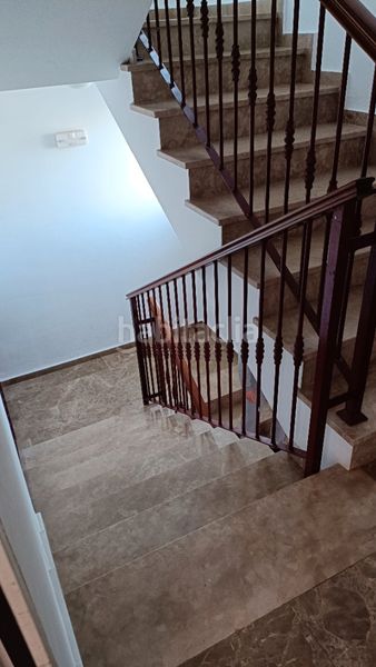 Piso en Francisco gómez cañete, s/n. Se vende piso con piscina en estación de cártama (Cártama, Málaga)