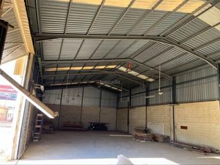 Rent Industrial building in Plaça de l'om 18. Alquiler nave
