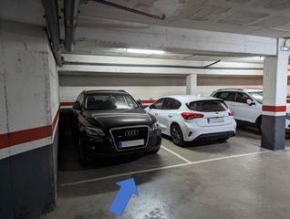Alquiler Parking coche en Passatge del carme, 7. Parking para coche grande