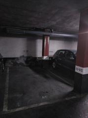 Miete Autoparkplatz in Carrer de santa rosa 6. Plaza de parking en zona de maxima demanda  junto