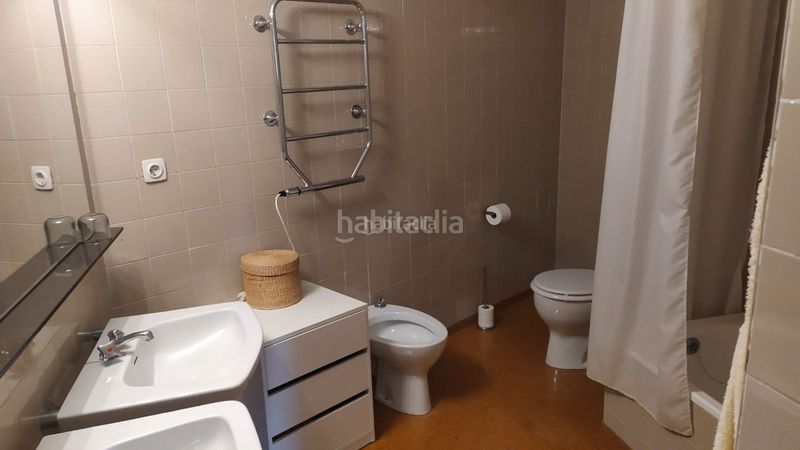 Foto 358ea207-c437-4540-873e-cce7d034d9f7. Apartamento en calle de la fuente del tesoro 78 Zona media / calle virgen de las nieves en Sierra Nevada