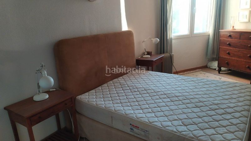Foto 3b6d6a61-bd6e-4a99-a3d2-a46c5d5ed8f4. Apartamento en calle de la fuente del tesoro 78 Zona media / calle virgen de las nieves en Sierra Nevada