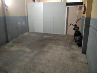 Lloguer Aparcament de moto a Calle comandante fontanes 71. Plazas de garaje para motos en urgel